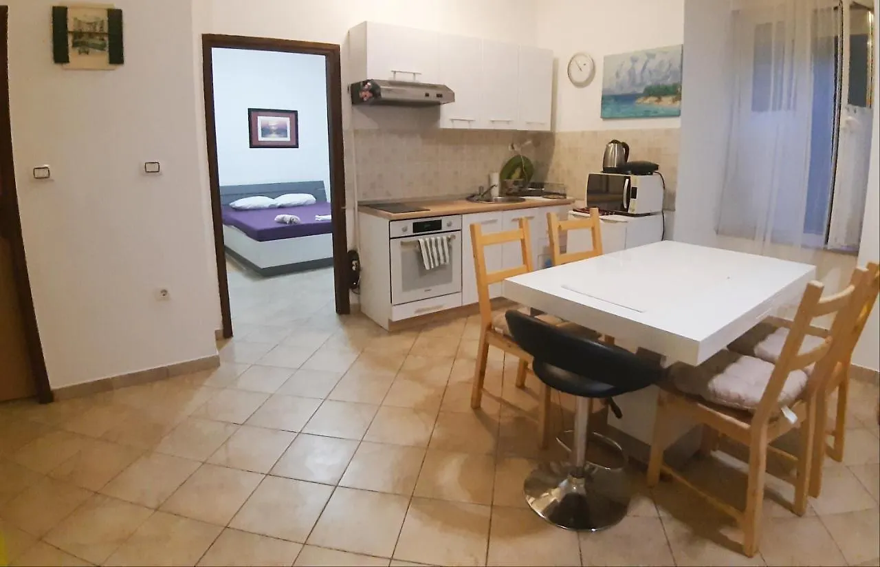 Aquamare Apartment Rijeka 0*,  Croatia